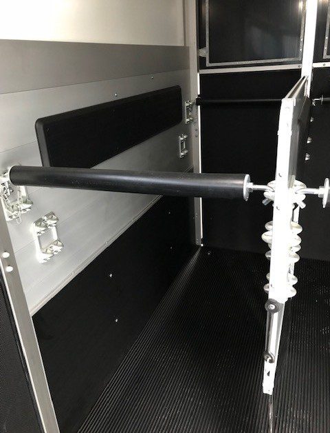 Van Ifor Williams HBX 506 - 2 places