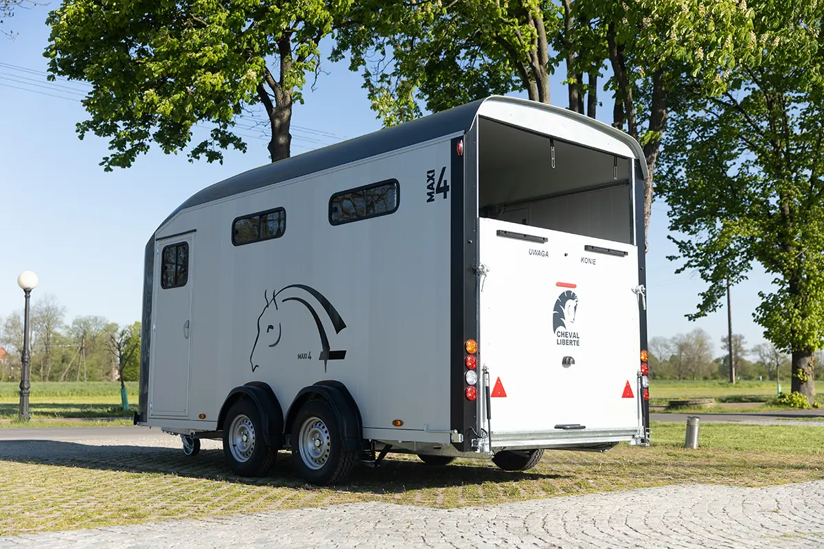 Van Cheval Liberté Maxi 4